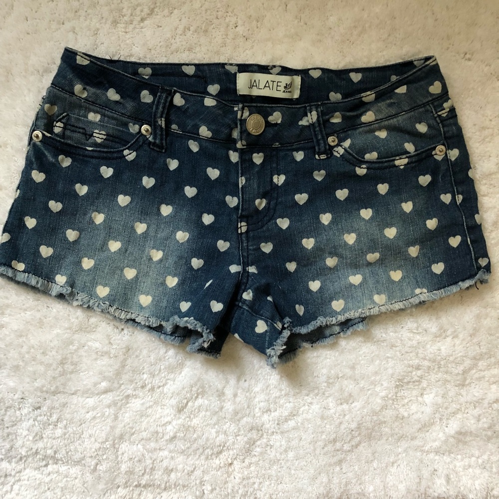 Size 3 faded cut off jeans with heart print 💕